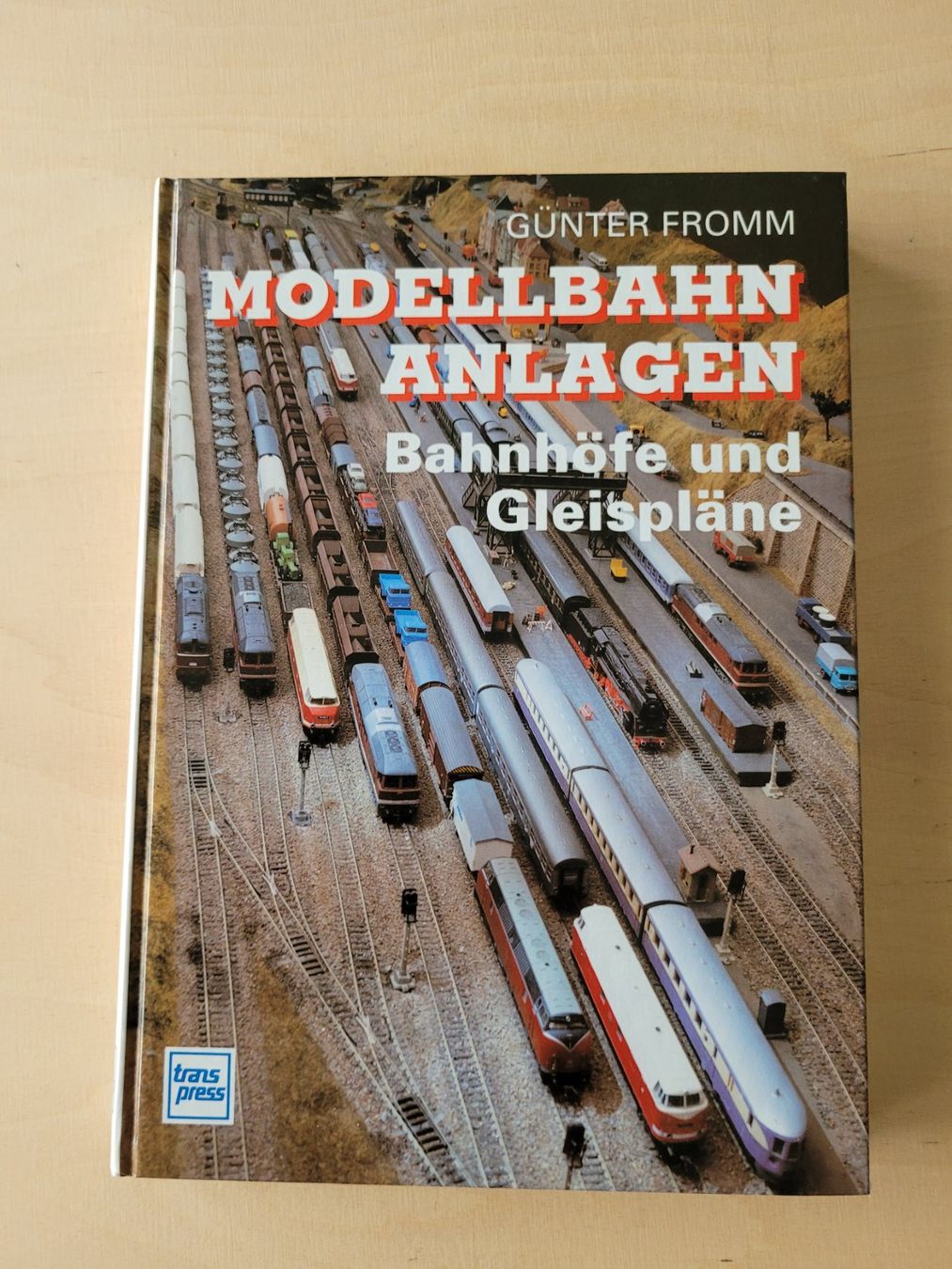 Libri: Modellbahn Anlagen – Usato da volketswil venduto da ella1961