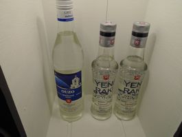 Ouzo und Raki