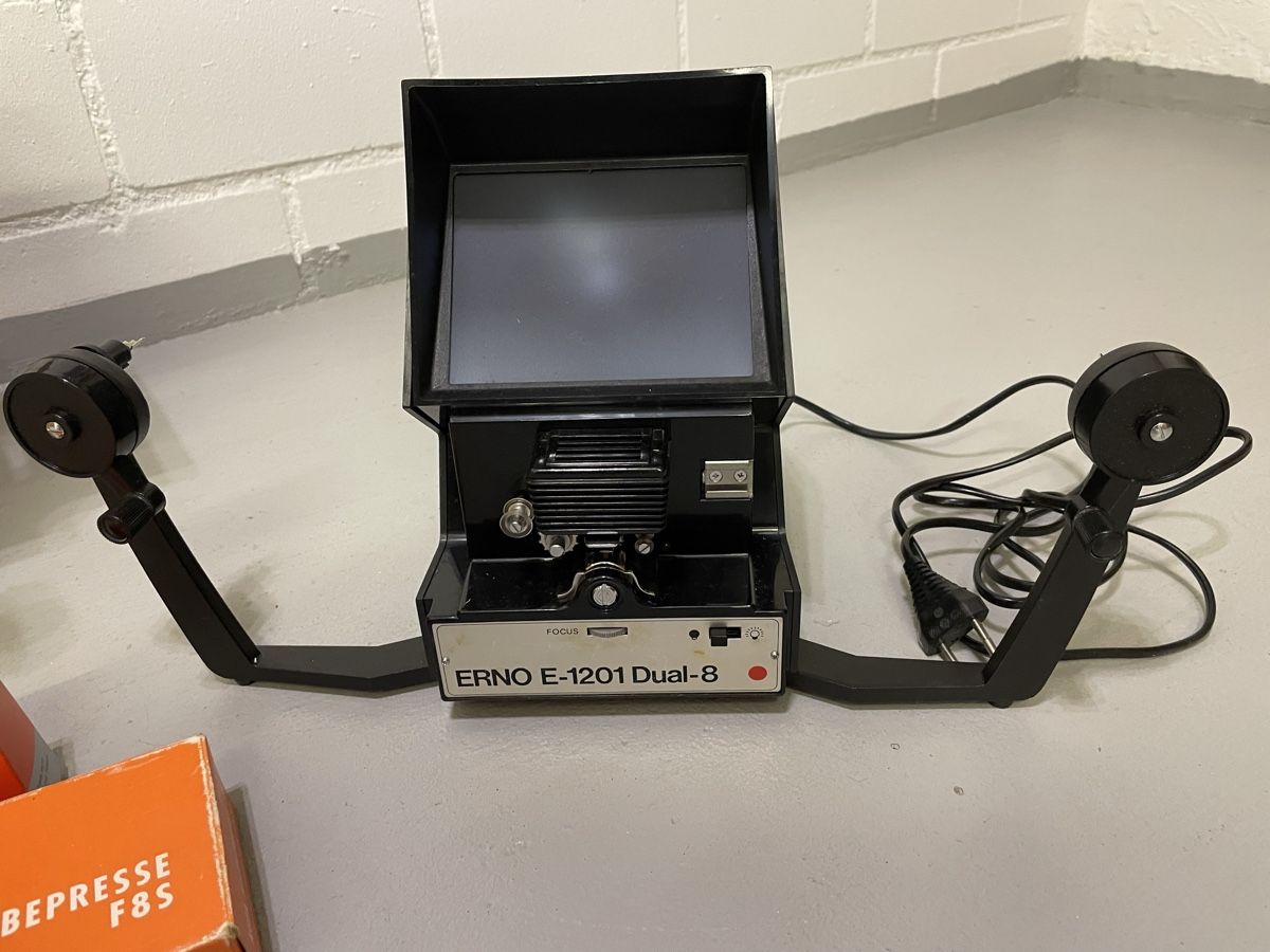 Laboratorio & Camera oscura: Erno E-1201 Dual-8 Filmschneidegerät – Nuovo (secondo la descrizione) da Eiken venduto da garanoiri