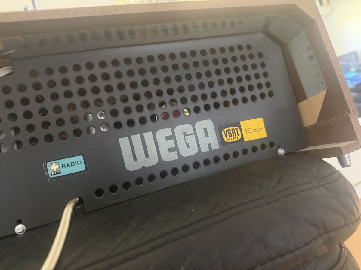 Radio: WEGA 140 TUBE RADIO – Usato da Baden venduto da noli.r 5