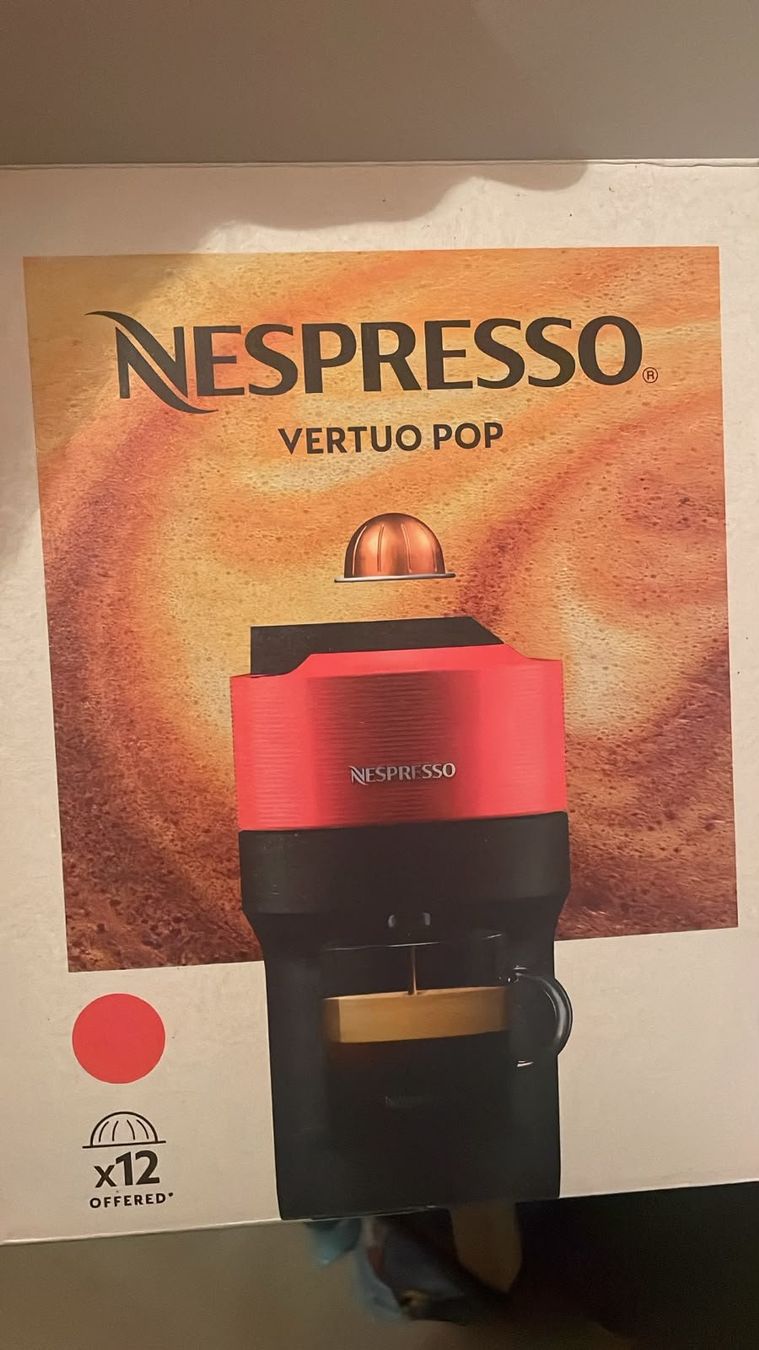 Kaffeemaschinen & Espressomaschinen: Nespresso Vertuo Pop – Gebraucht aus Marly von hay_kym6 1