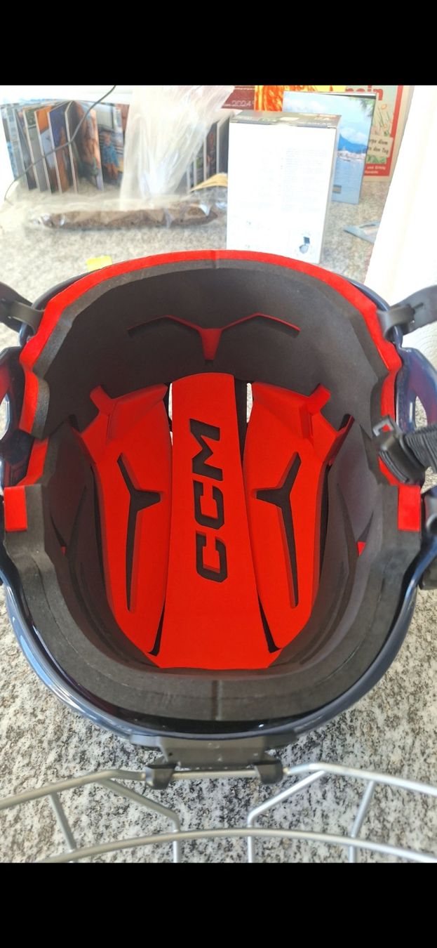 Ccm Helme: Kinder Eishockey Helm CCM YT – Gebraucht aus Brunnenthal von yan_jx8l 2