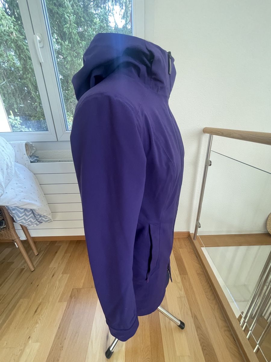 Arcteryx Cappotti: Arcterix, Windstopper Mantel, xs – Usato da Zürich venduto da Derya011 2