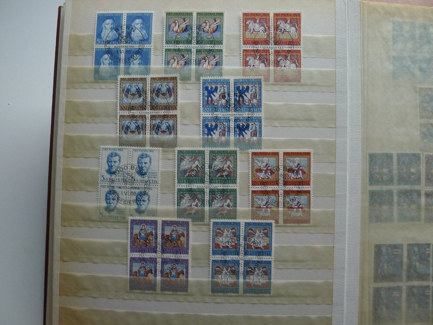 Tutti i francobolli: 4 Alben schweizer Briefmarken 79 Bildern – Usato da Dagmersellen venduto da q1w2e3r4 5