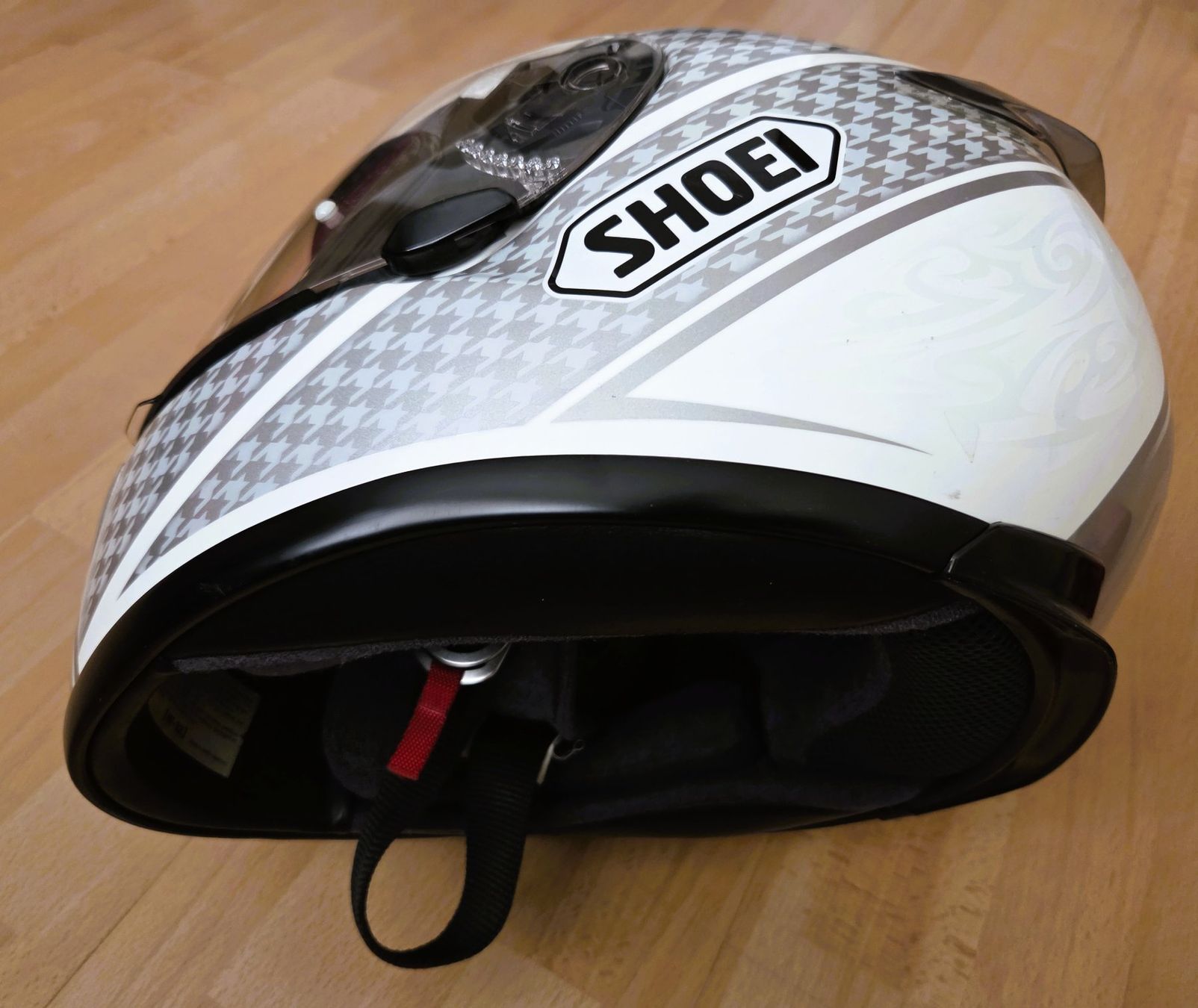 Shoei Casques & visières: MOTORRAD HELM - SHOEI – D'occasion à Brüttisellen par Nighttrain 3