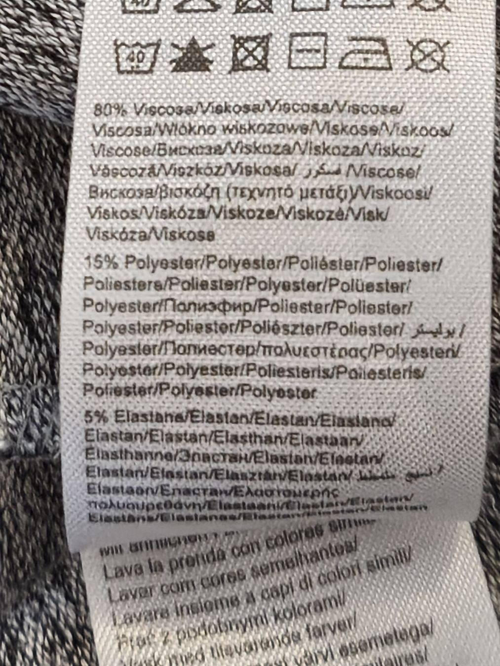 Only Maglioni & Felpe: Damen Pullover ONLY grau Grösse XS asymmetrischer Saum – Nuovo (secondo la descrizione) da KRIENS venduto da Franzy_Blond10 5