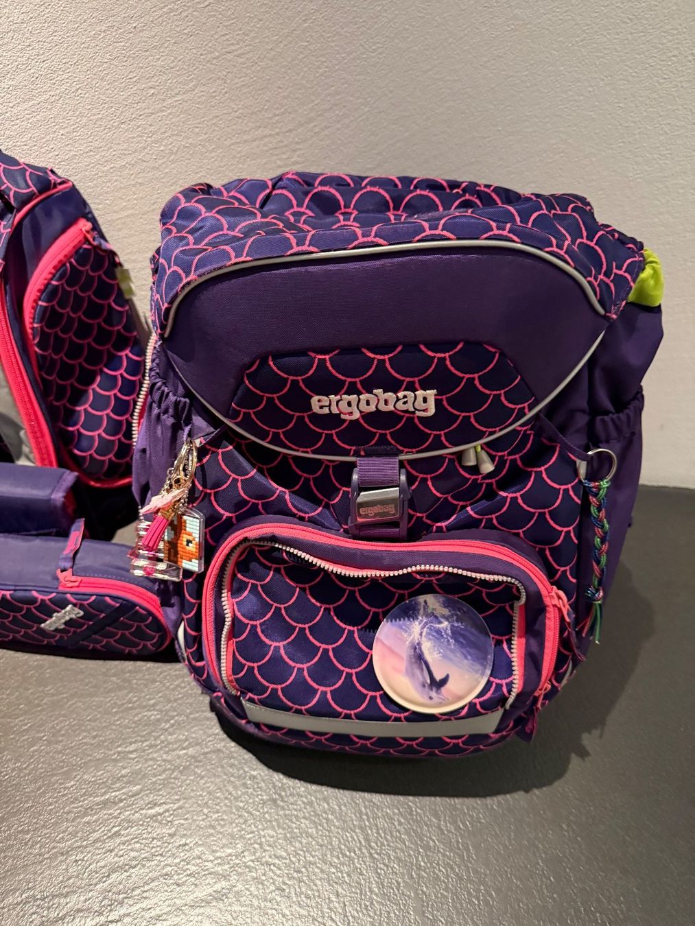 Ergobag Kindertaschen: Schulthek ergobag pack Schulrucksack-Set PerlentauchBär – Gebraucht aus Horgen von wal_gb8v 3