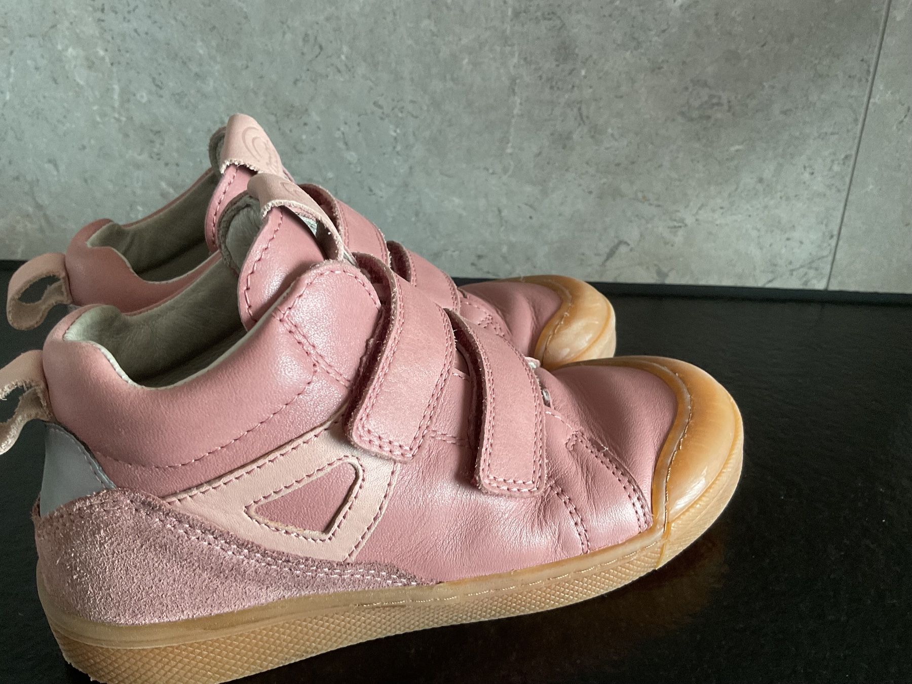 Froddo Chaussures filles: Chaussures FRODDO – Neuf (Voir description) à Neuchâtel par sta_7qfy 2