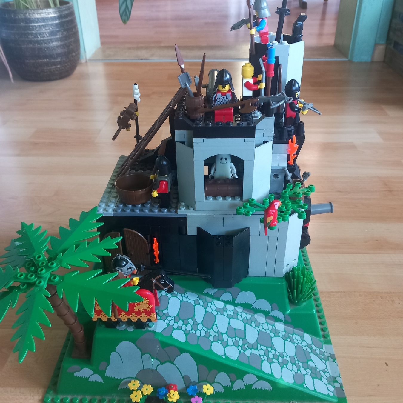 Lego Kit di costruzioni: Lego Ritterburg  – Usato da Ebnat-Kappel venduto da blazzi 1