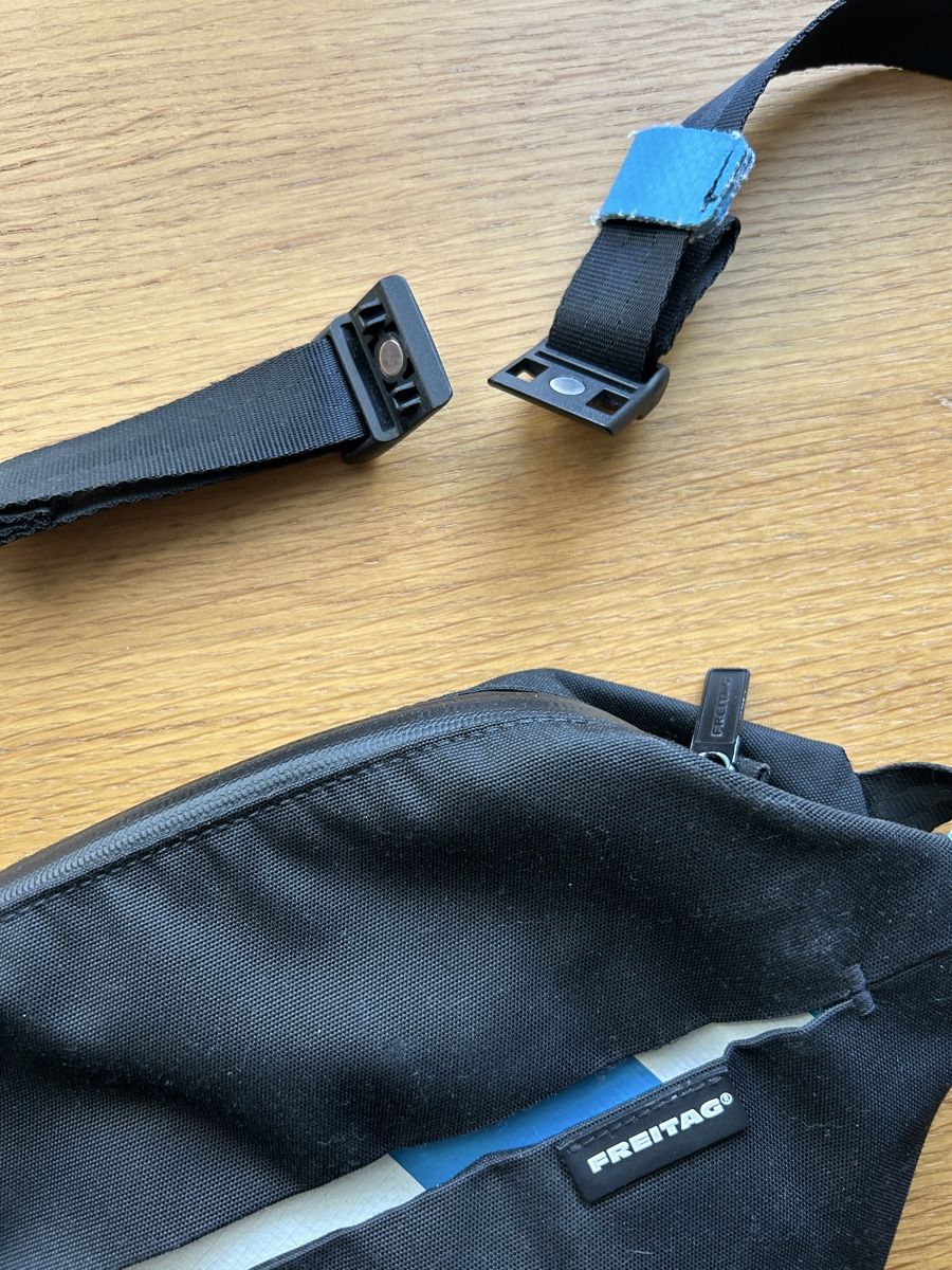 Freitag Taschen: Freitag Bauchtasche – Gebraucht aus Uster von Stromboli7 1