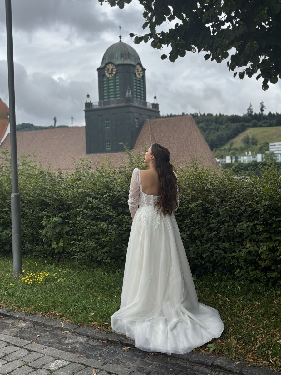 Kleider: Hochzeitskleid M – Neu (gemäss Beschreibung) aus Zell LU von AliAli24 2