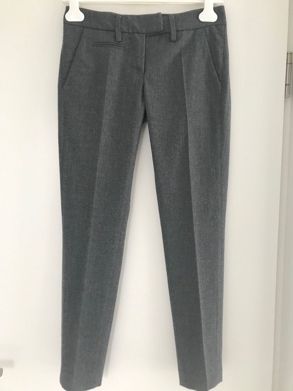 Dondup Hosen: Dondup Wollhose grau, Gr. 25 – Gebraucht aus Kilchberg von boudoir076