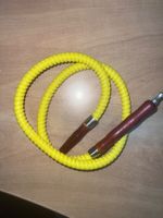 Shisha Schlauch gelb aus Holz und Leder