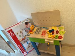 Spielzeugwerkbank, Hape, aus Holz, sehr guter Zustand
