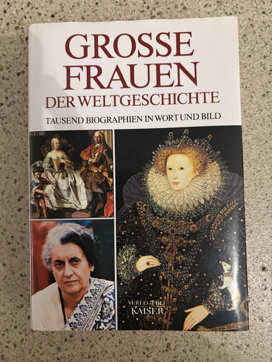 Libri: Grosse Frauen der Weltgeschichte – Nuovo (secondo la descrizione) da Schlieren venduto da pauley102