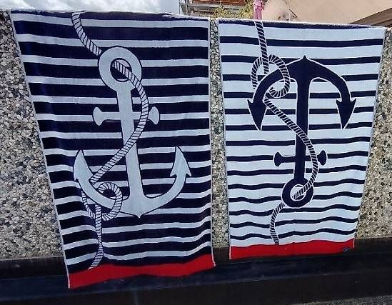 Badetücher: Serviette de plage en coton – Gebraucht aus Crans VS von est_8mbd 3