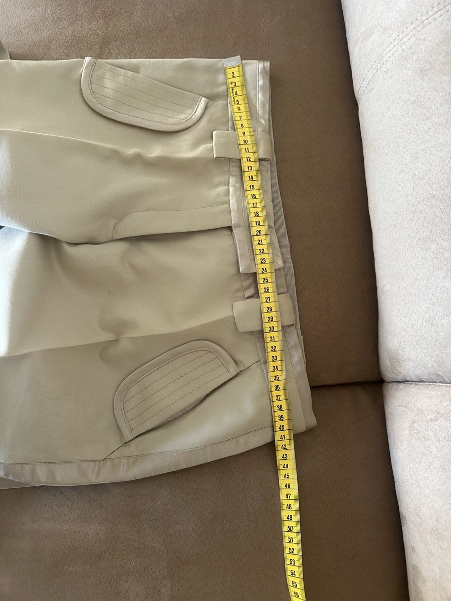 Pantaloni: LA PERLA Pantaloni – Nuovo (secondo la descrizione) da Cureglia venduto da myr_9v25 9