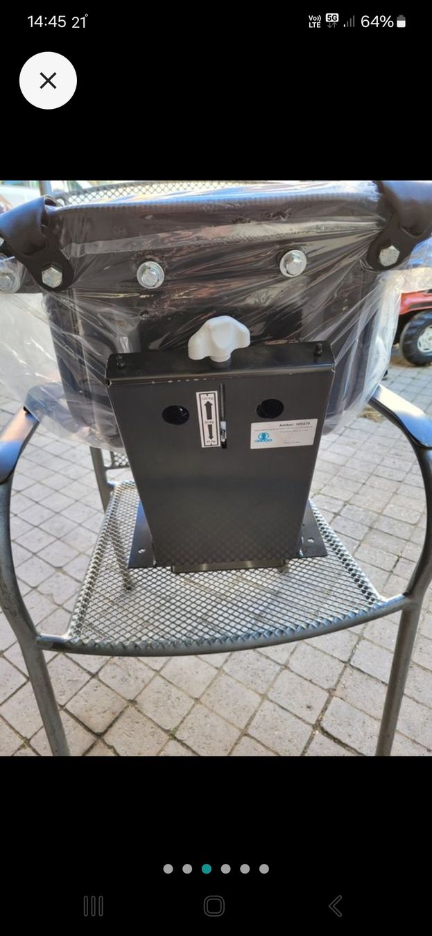 Seggiolini per auto: Traktorkindersitz – Nuovo e nell'imballaggio originale da Mümliswil venduto da KAWASAKIKX01 1