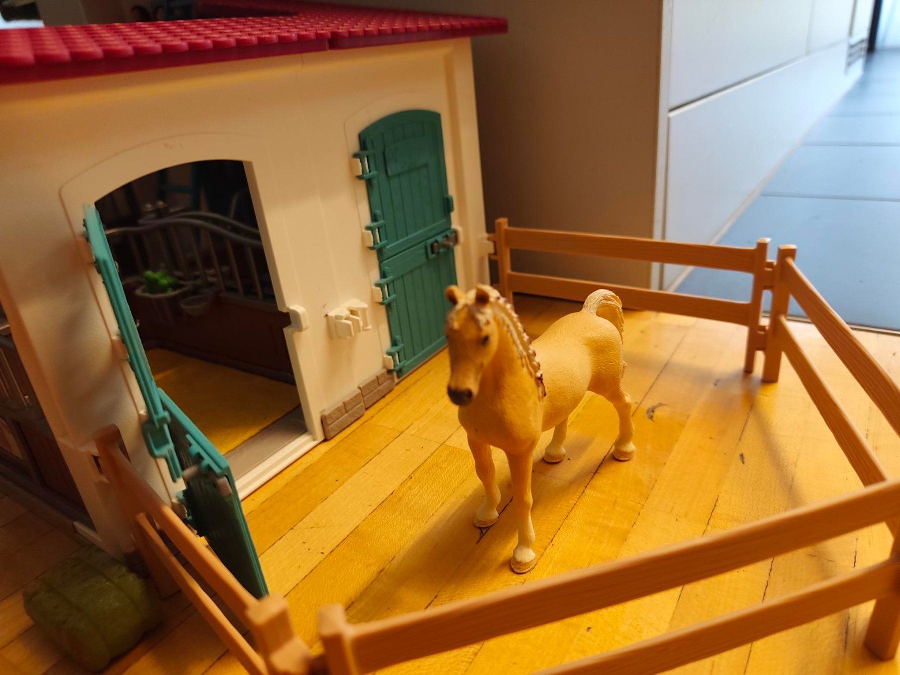 Schleich Spielzeuge: Schleich 42567 Reiterhof – Gebraucht aus Elsau von Chaefer32 2