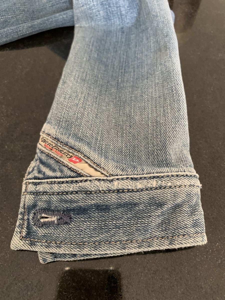 Diesel Jacken: Diesel Jeansjacke hell Gr.XS/XXS – Gebraucht aus Küsnacht ZH von maryberryblue 6