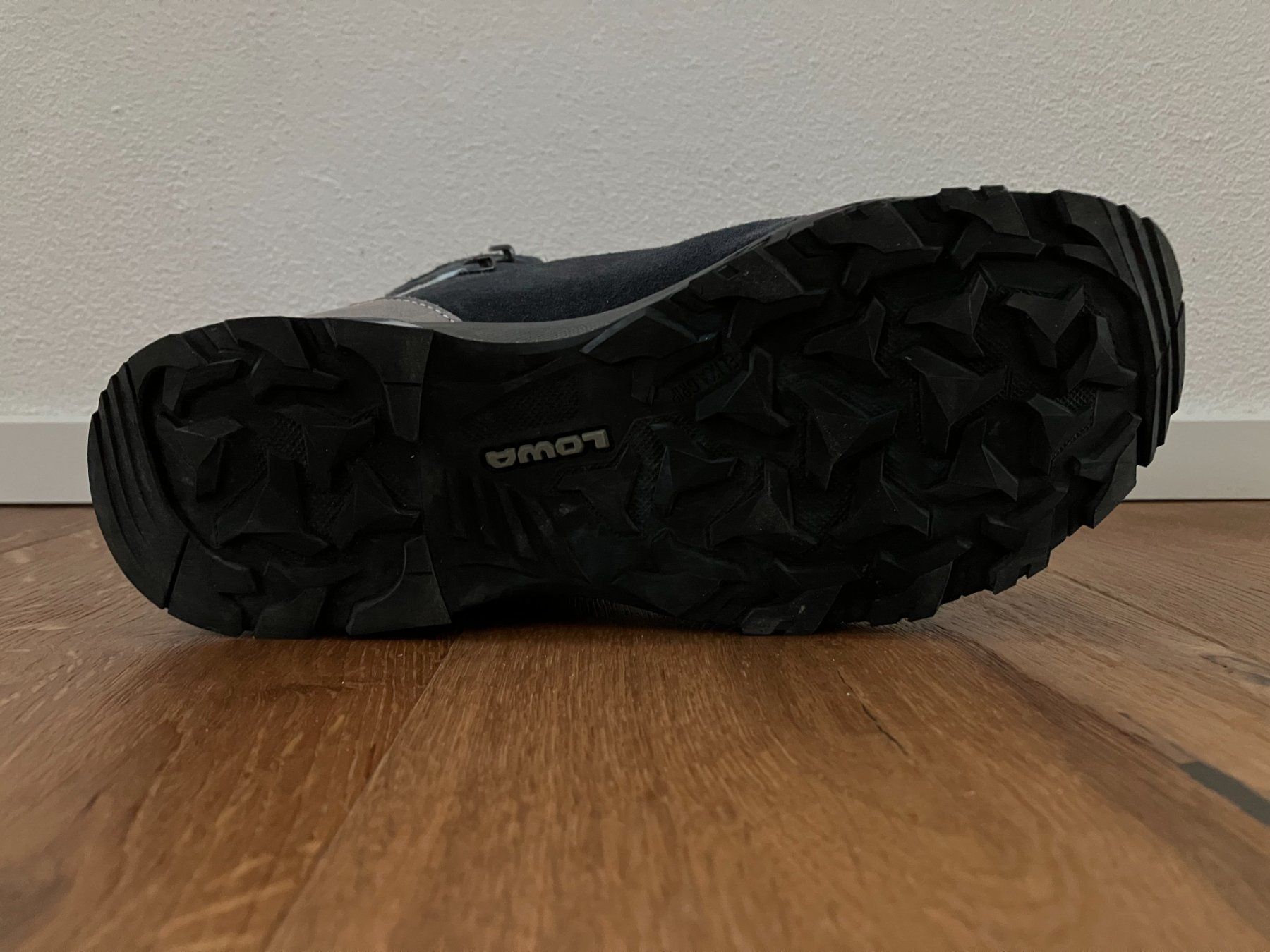 Lowa Scarpe da donna: Wander/Trekkingschuh Lowa Gr.39 – Nuovo (secondo la descrizione) da Niederuzwil venduto da Sandy8w 5