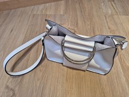 Handtasche weiss Kunstleder mit Henkel und Riemen