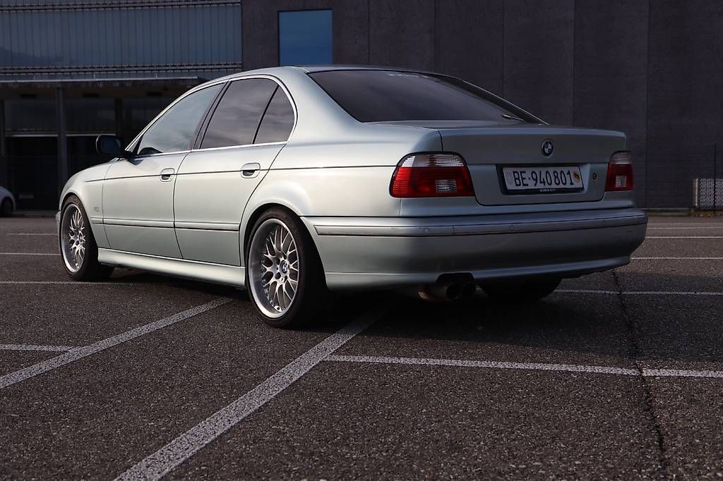 Automobili: BMW E39 535 Facelift – Usato da Thierachern venduto da Toysoldier 2