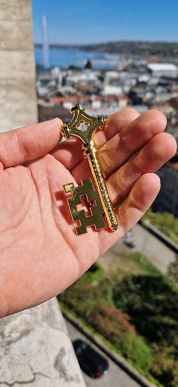 Clés: Clef de Genève  – Neuf avec emballage d'origine à Thônex par fbattiaz 1