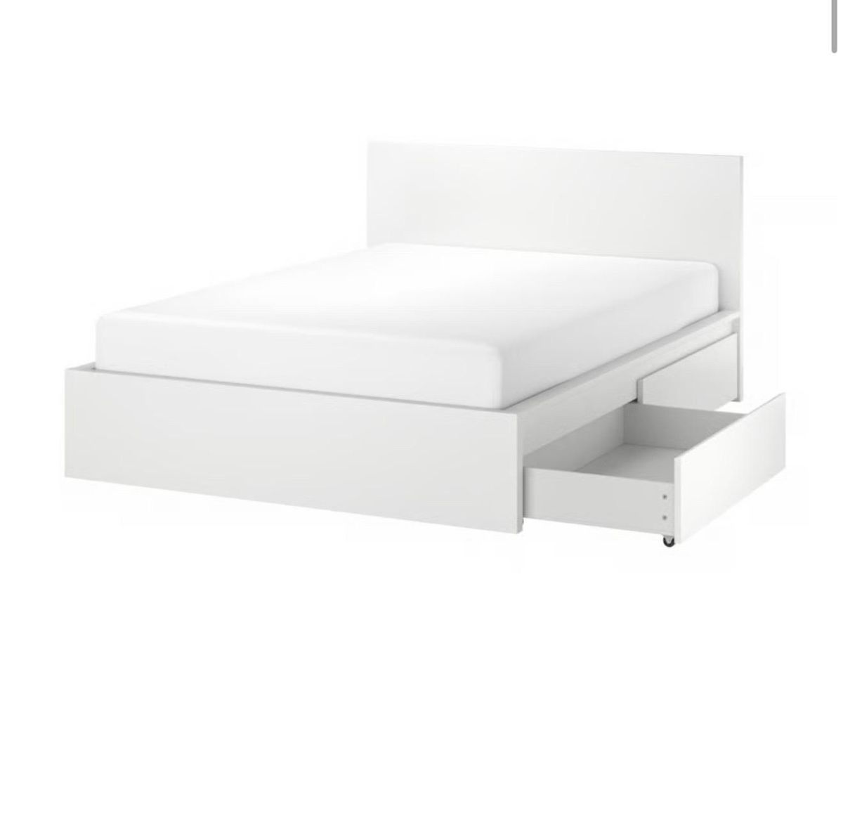 Lits: Bett mit 2 Schubladen  – D'occasion à St. Gallen par TheBoy1