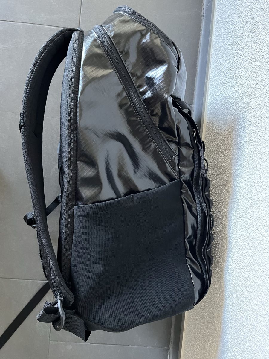 Patagonia Zaini: Patagonia Rucksack Black Hole 32L – Usato da Wettingen venduto da ica_z2mc 2