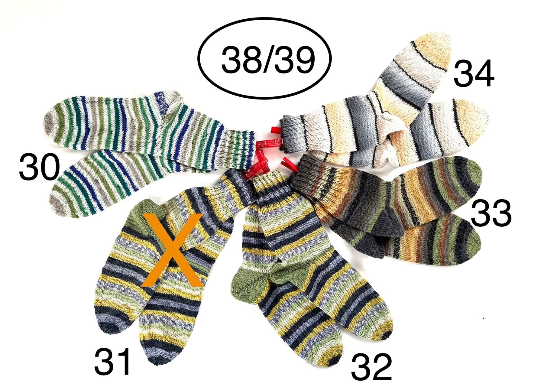 Calze: handgestrickte Wollsocken, 38/39 – Nuovo e nell'imballaggio originale da Engelburg venduto da rautibus