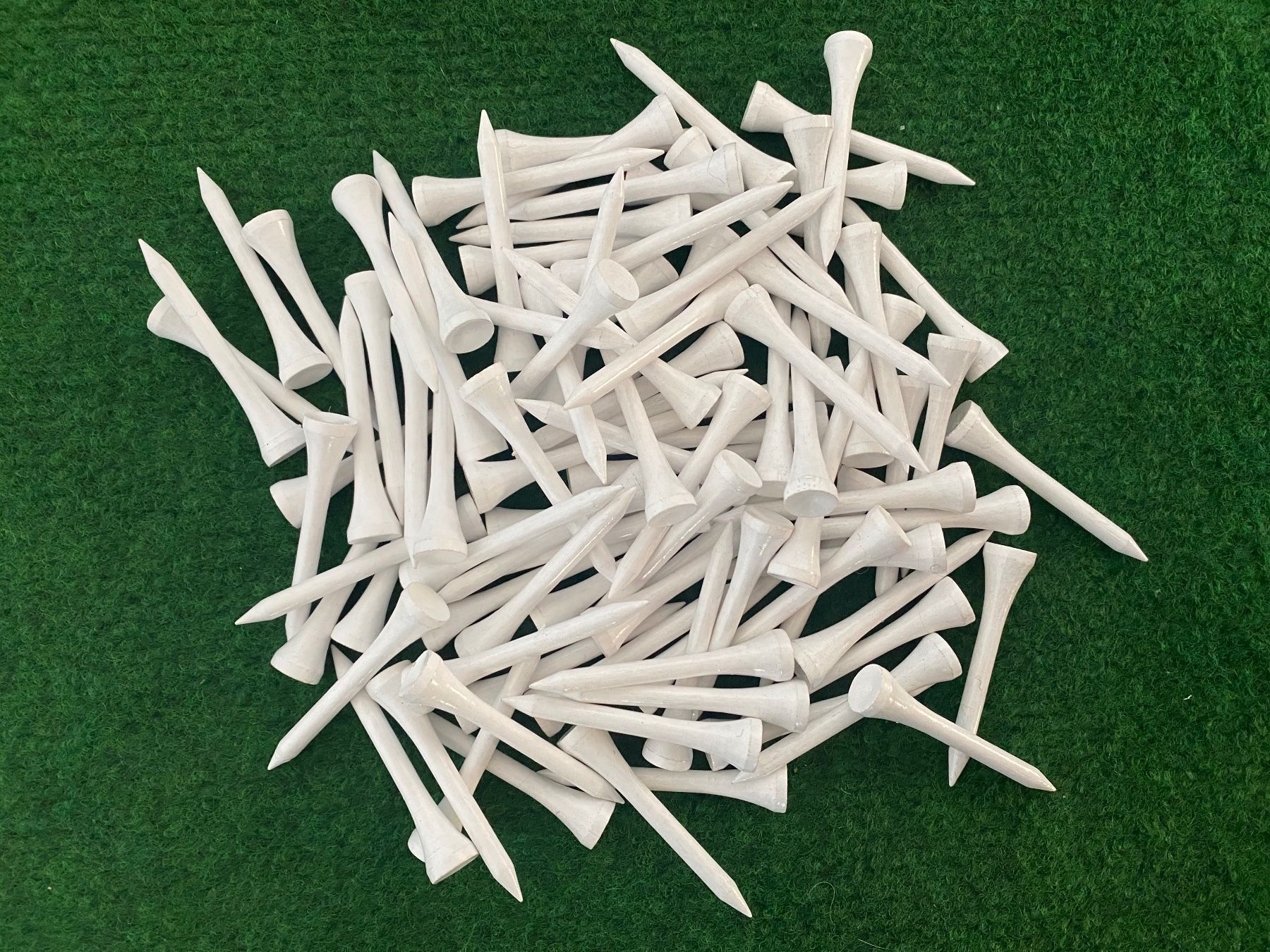 Articoli in legno: 100 Golftees 54mm Holz, weiss – Nuovo (secondo la descrizione) da Bergdietikon venduto da shimano4