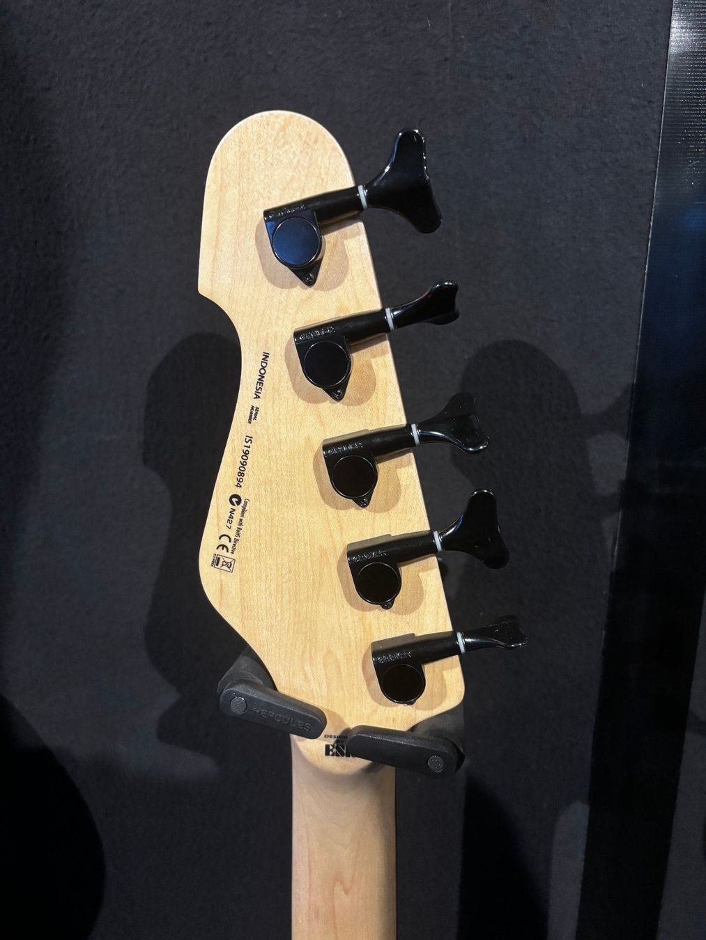Esp Strumenti musicali: ESP LTD AP-5 Black E-Bass – Nuovo (secondo la descrizione) da Kaiserstuhl AG venduto da GTM-Kaiserstuhl 3
