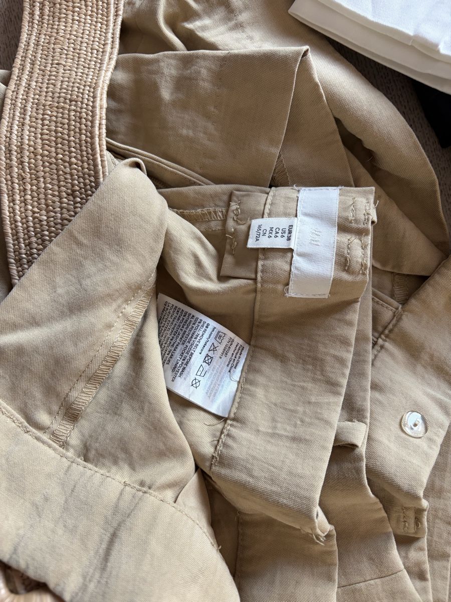 Lotti di vestiti: 5 Langhose/ 1 kurze Hose – Usato da Minusio venduto da Chantiba 3