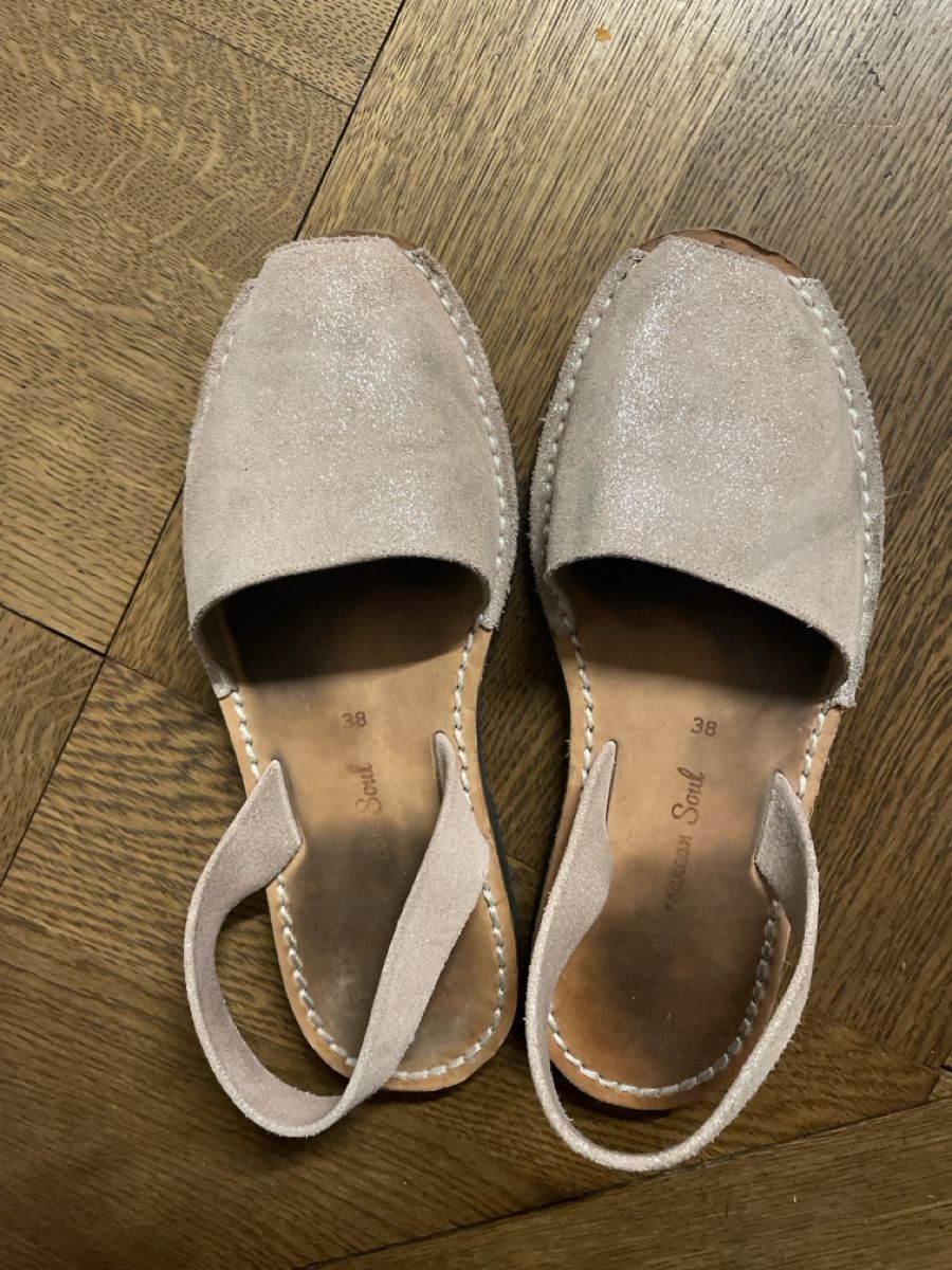 Scarpe da donna: Sandales  – Usato da Bern venduto da llline 2