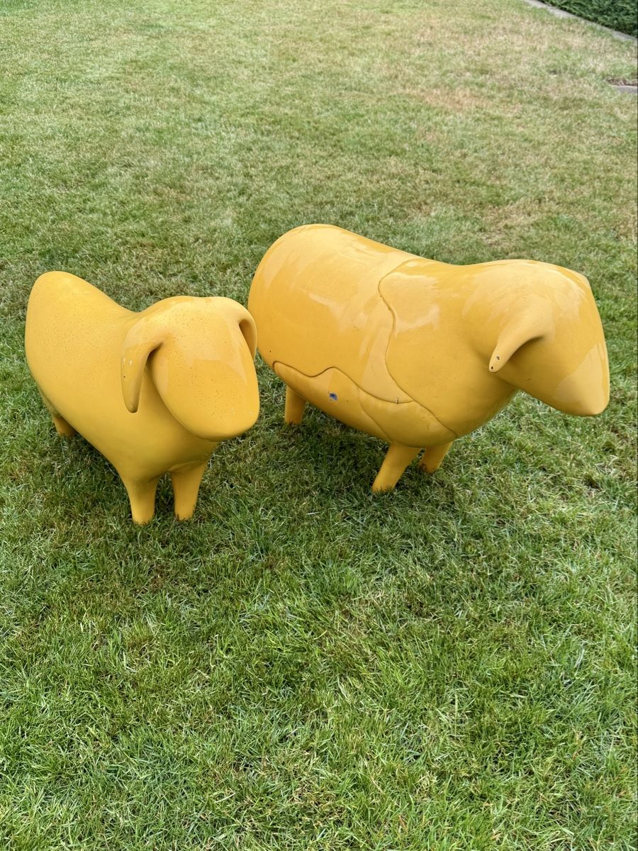 Tutte le decorazioni: Deko-Schafe gelb 2er-Set Garten-Dekoration – Usato da St.Gallen venduto da Bachweid 4