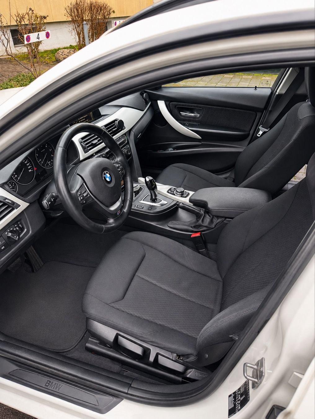 BMW Automobili: BMW 316d Touring Automat – Usato da Wetzikon ZH venduto da ard_b8nf 1