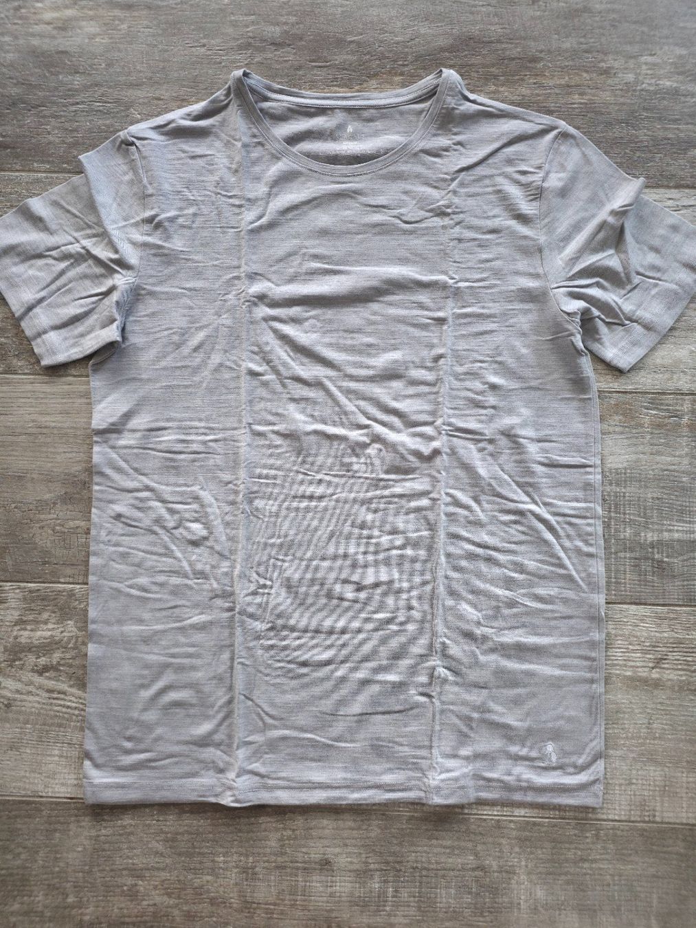 T-shirt: SEAGALE Action Merino T-Shirt M hellgrau – Nuovo (secondo la descrizione) da Dietlikon venduto da Bonamesa