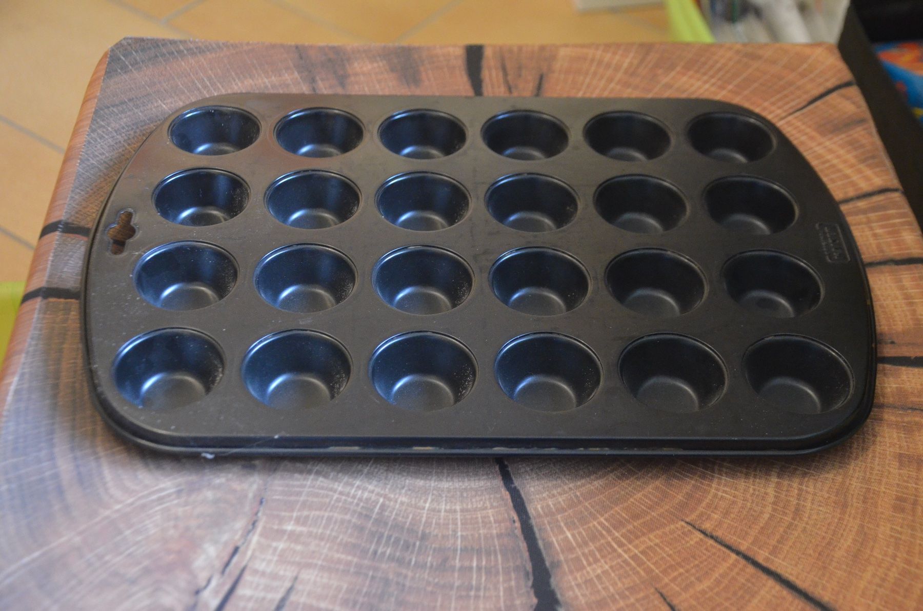 Teglie da forno: FORME TORTE – Usato da Chiasso venduto da Dolly015