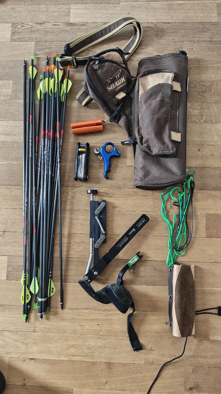 Hoyt Tiro con l'arco: Compoundbogen Hoyt Defiant 34 – Usato da Arlesheim venduto da Maaxe 3