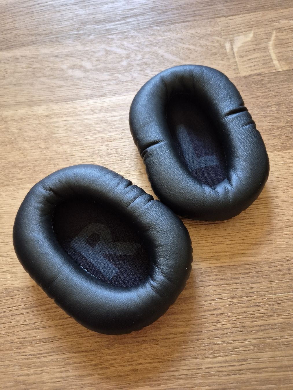 Logitech Cuffie: Logitech Pro X wired – Usato da Luzern venduto da FinnA 6