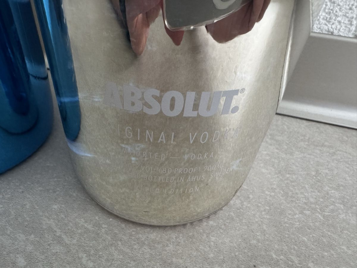 Absolut Vodka Bevande alcoliche: Absolut Vodka Electric Limited Edition blau & silber, 2015 – Nuovo e nell'imballaggio originale da Mettmenstetten venduto da RLR2905 3
