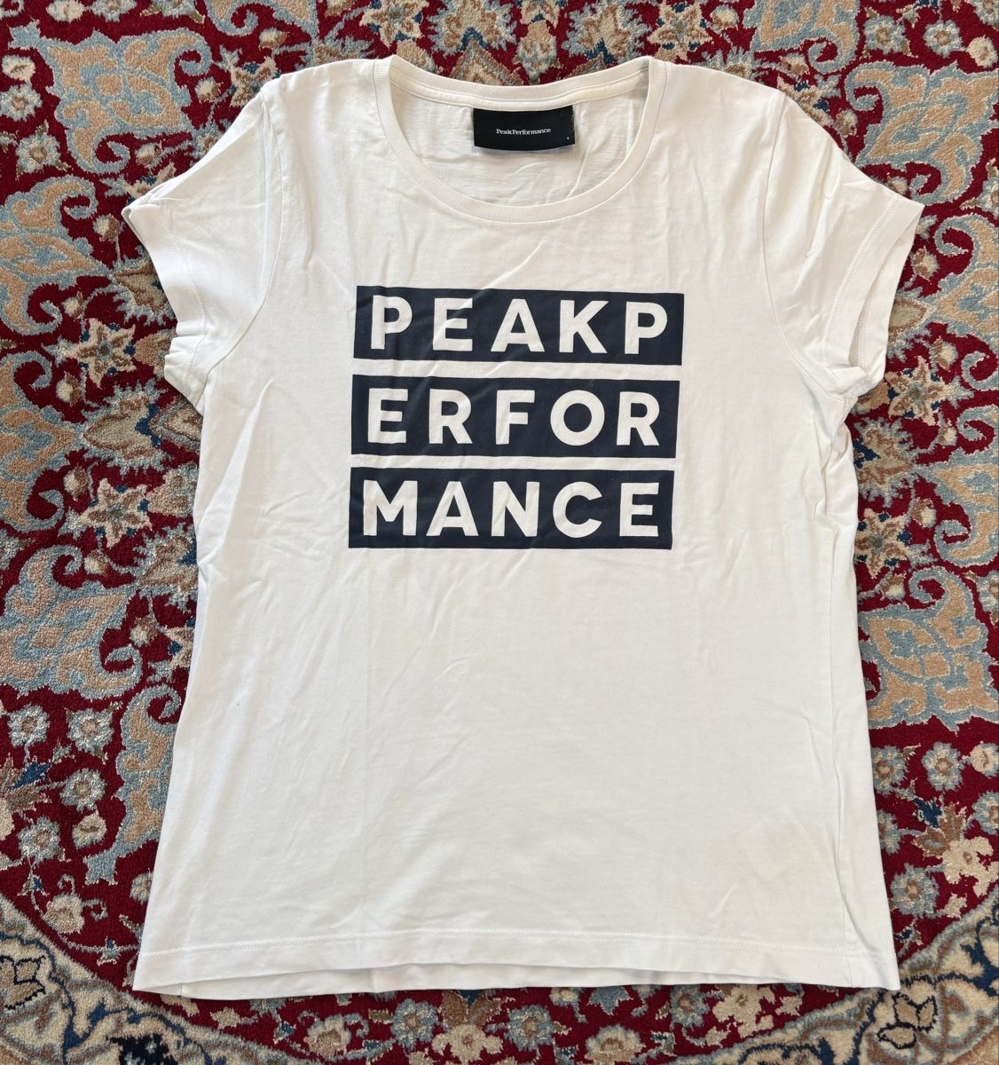 Peak Performance T-shirt: Peak Performance T-Shirt Weiss - Grösse S – Usato da Winterthur venduto da JAKU.SPACE