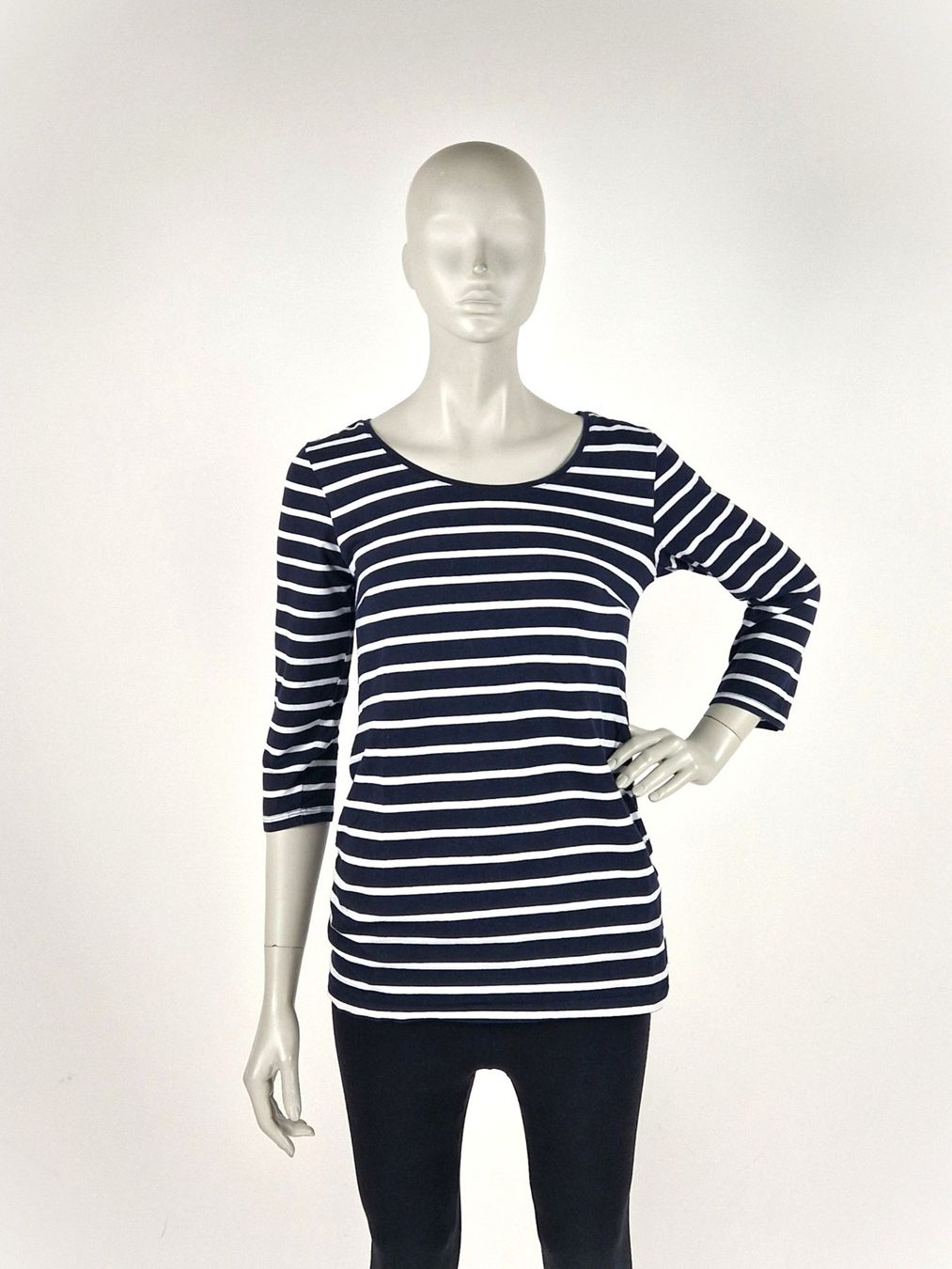 H&M Lotti di vestiti: 4 H&M MAMA Shirts, Gr. M – Usato da Basel venduto da Restwert_Basel 7