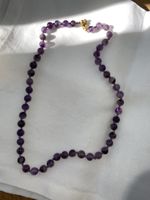 Schöne Halskette aus Amethyst