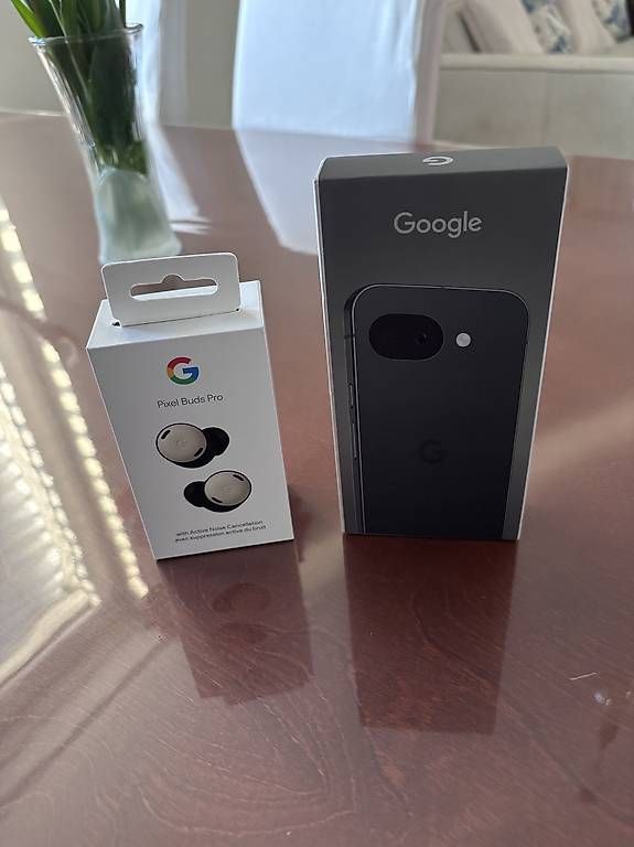 Telefoni cellulari / Smartphones: Set: Google Pixel 10a + Google Pixel Buds Pro (neu) – Usato da Neuenhof venduto da Felipe91