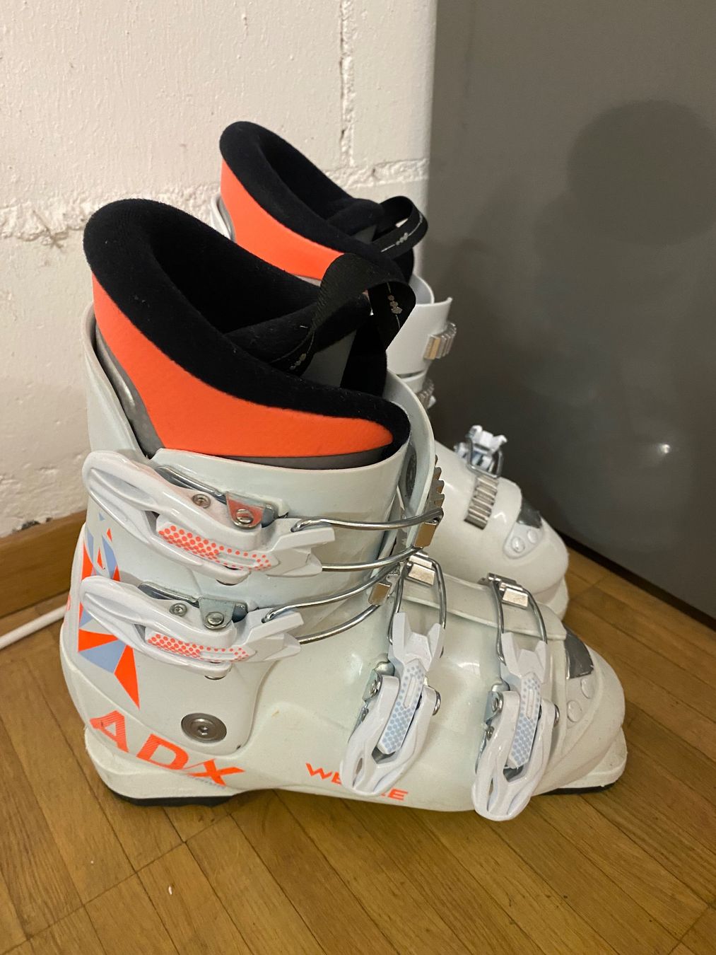 Decathlon Scarpe per ragazzi: Skischuhe (Gr.260mm) – Usato da Wallisellen venduto da Irantzu 1