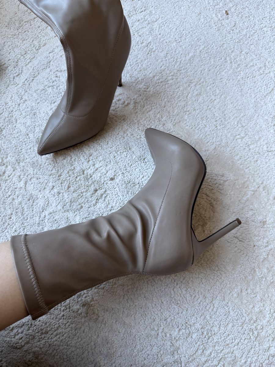 Scarpe da donna: Heel Boots, taupe, size 37 – Usato da Dübendorf venduto da ilianalou 4