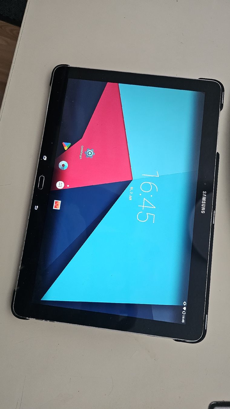 Samsung Tablet PC: Tabletten Samsung SM P900 – Usato da Guntershausen venduto da Saerdna1