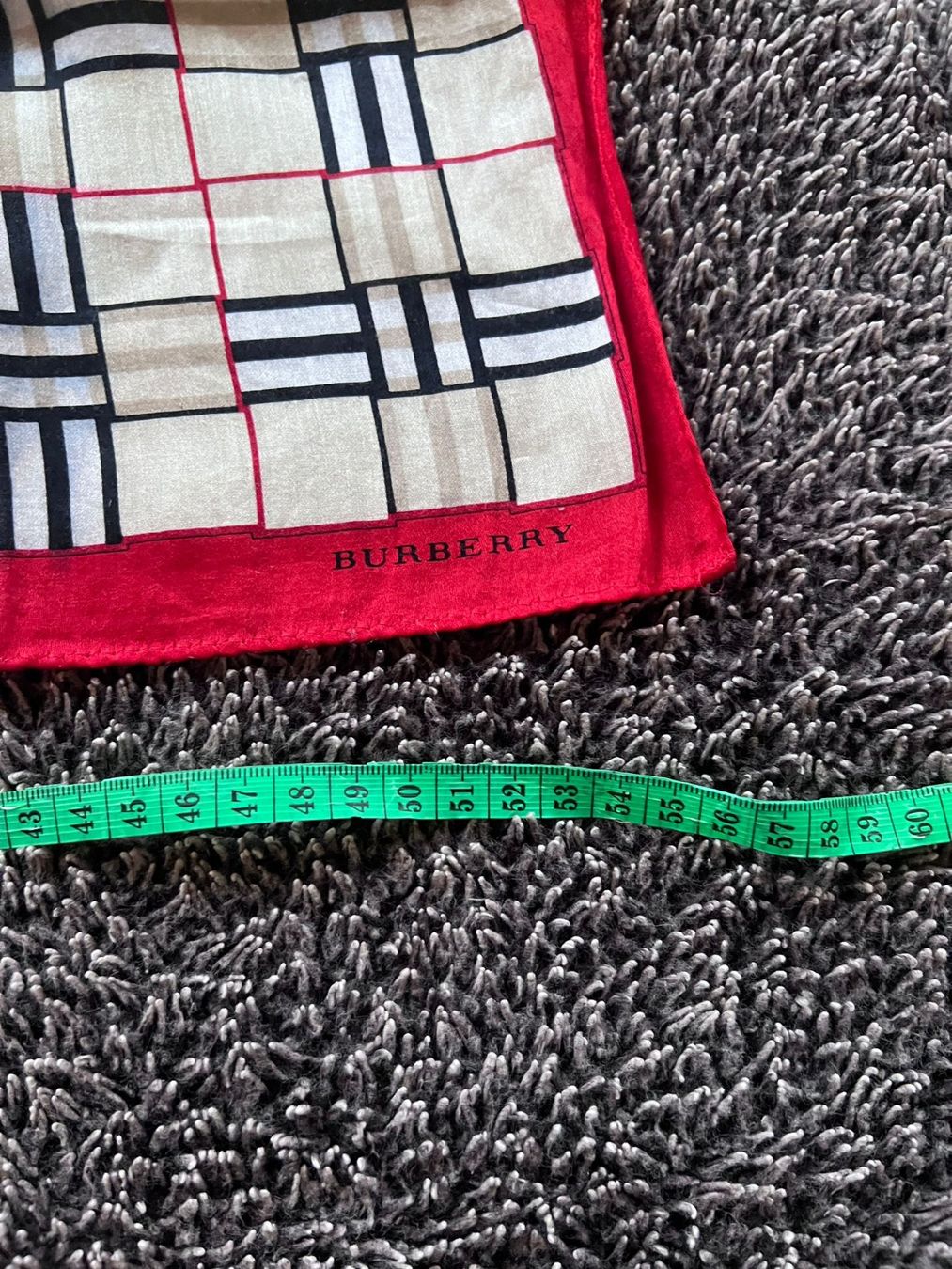 Burberry Foulard & Sciarpe: Burberry Vintage Tuch Nova Check Rot – Usato da Winterthur venduto da Dejv 2